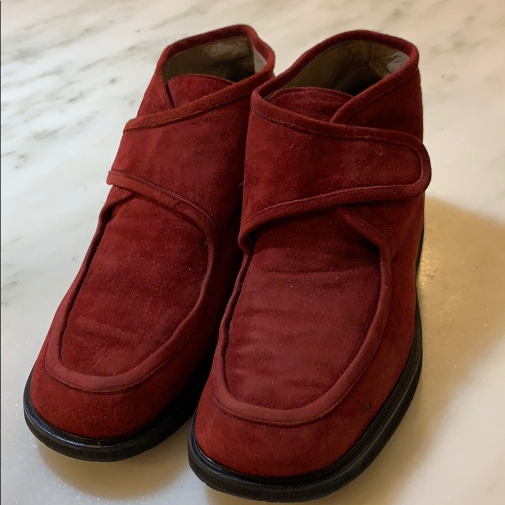 ULTRA SUEDE LOW ANKLE BOOT